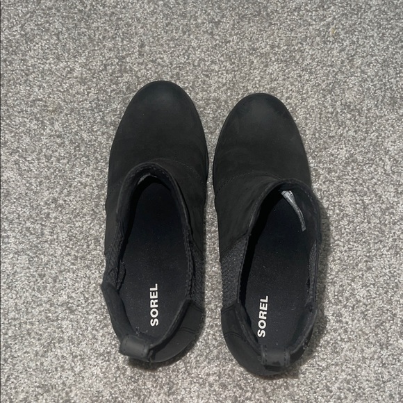 Sorel Black Ankle Boots - Picture 4 of 6